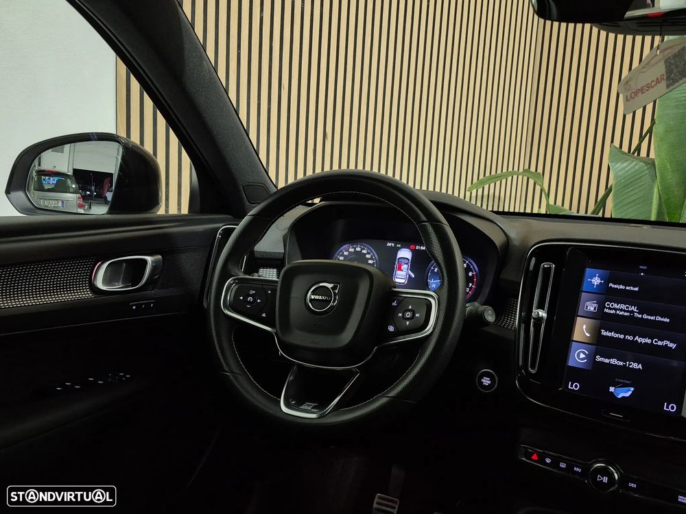 Volvo XC 40 1.5 T3 Tech Edition - 21