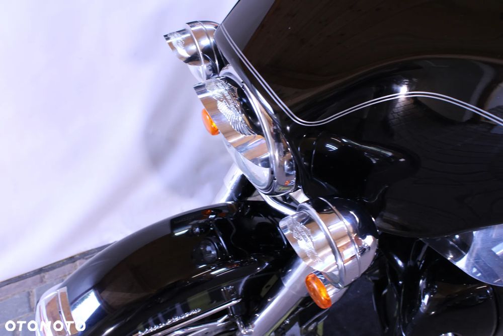 Harley-Davidson FLHTCU Ultra - 27