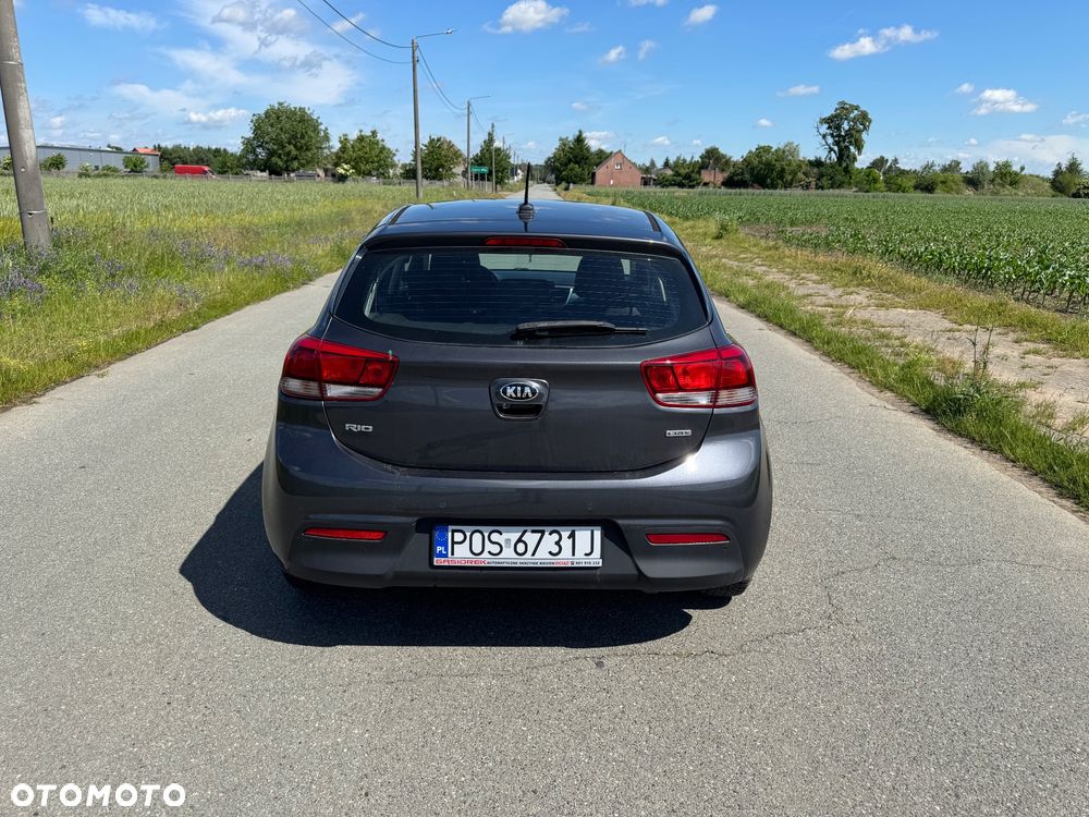 Kia Rio 1.4 CRDi 90 Spirit - 10