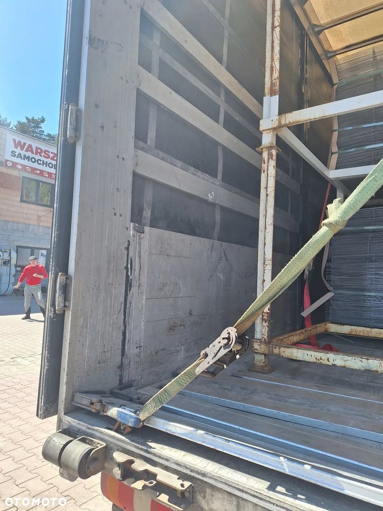 Mercedes-Benz Actros - 7