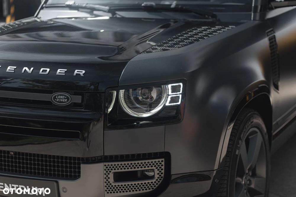 Land Rover Defender 5.0 P525 V8 - 5
