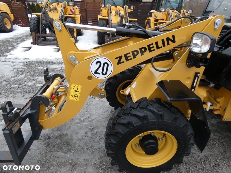 Zeppelin ZL25 ( Atlas AR320 ) 2024r / Powystawowa z Niemiec / Miniładowarka / - 21