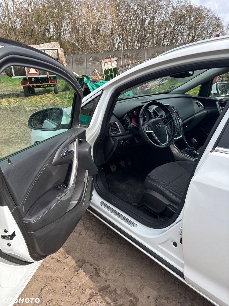 Opel Astra 1.7 CDTI DPF NAVI - 16