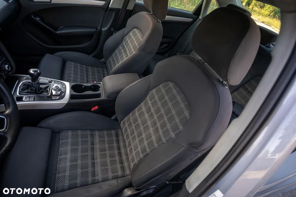 Audi A4 Limousine 2.0 TDI DPF Ambiente - 17