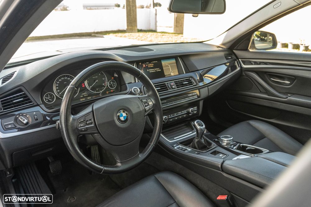 BMW 520 d Luxury Line - 10