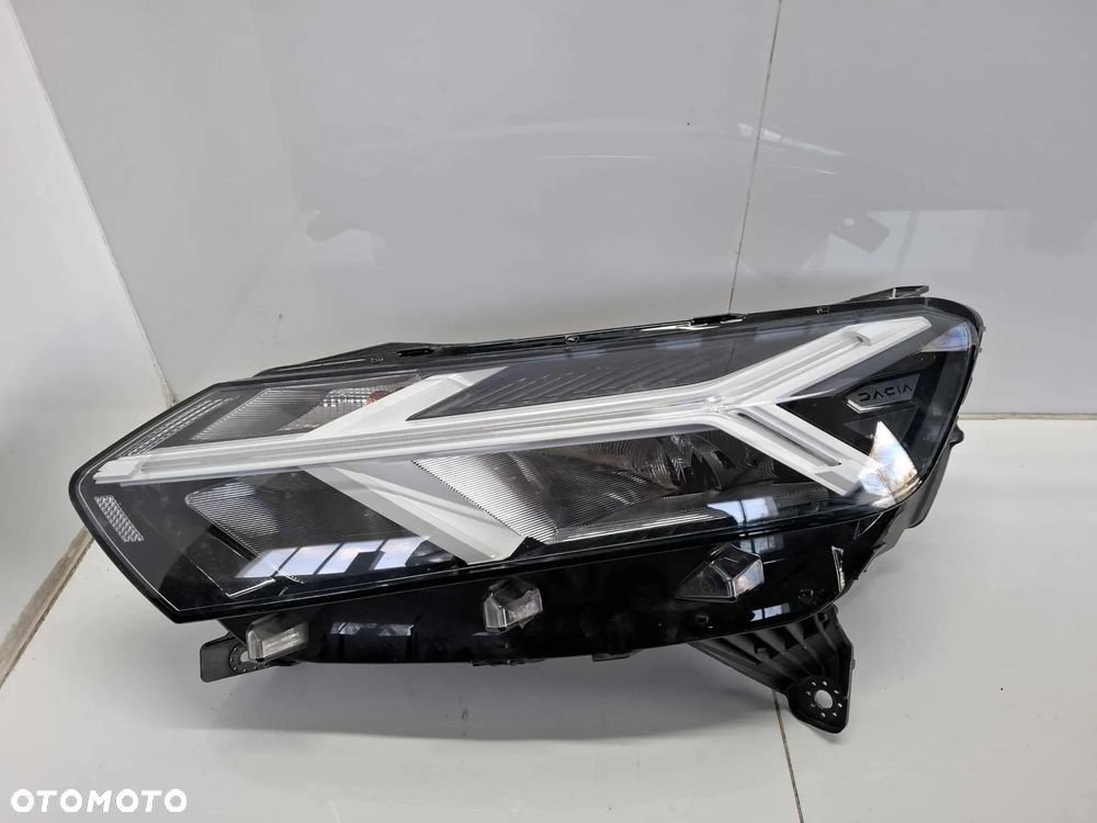LAMPA BIAŁA  LED LEWA PRZEDNIA PRZÓD DACIA LOGAN III SANDERO 20- 2020- 260601750r - 4