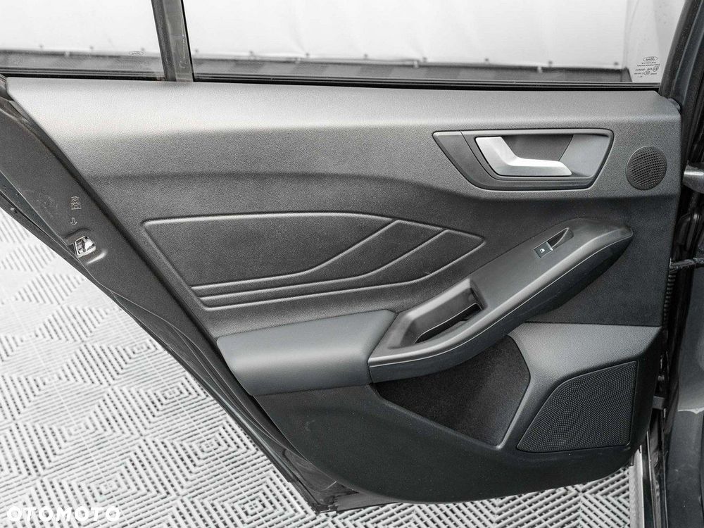 Ford Focus 2.3 EcoBoost ST X - 27