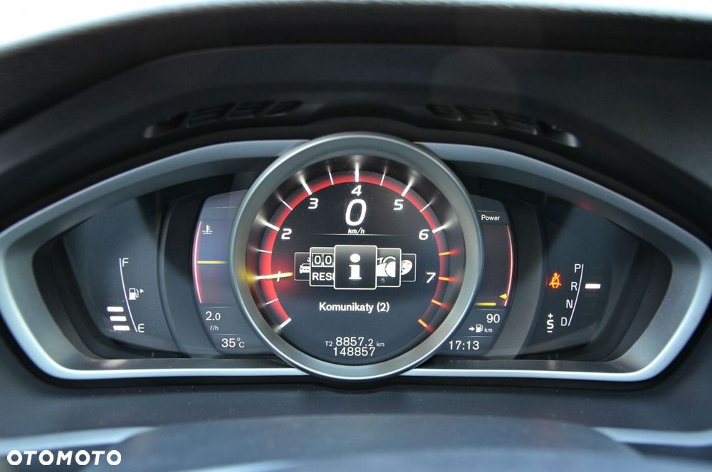 Volvo V40 Cross Country T3 Drive-E Summum - 38