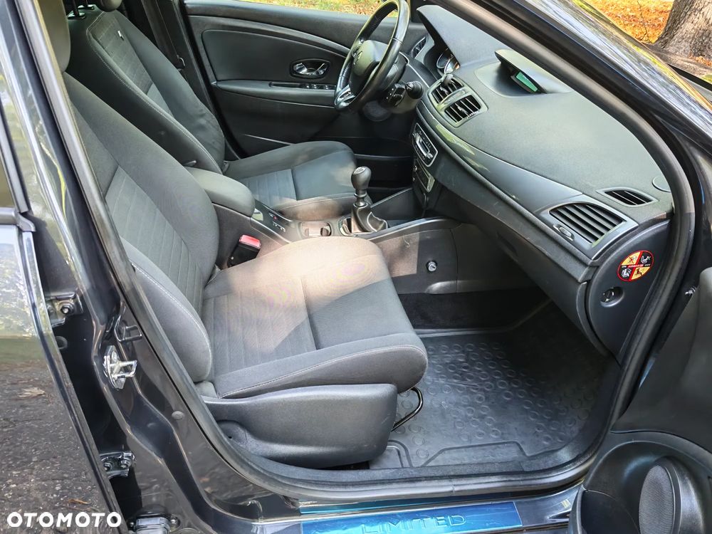 Renault Megane 1.6 16V Limited - 8