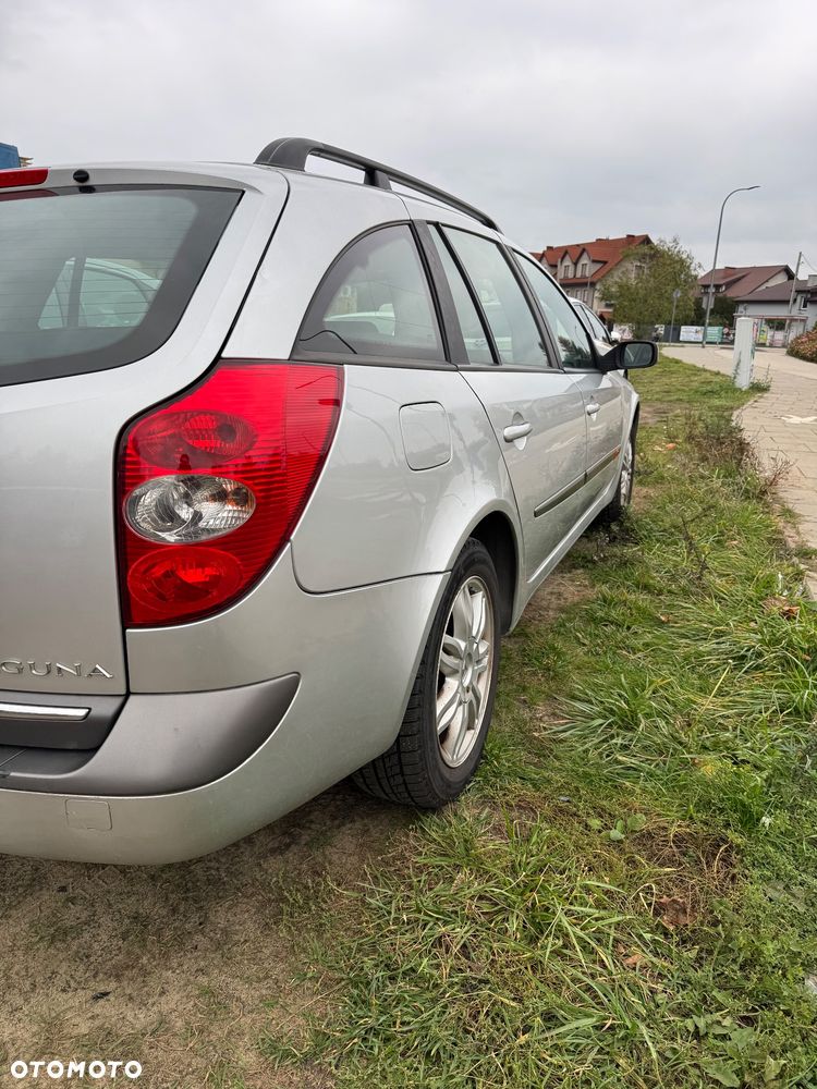 Renault Laguna 2.0 Authentique - 5