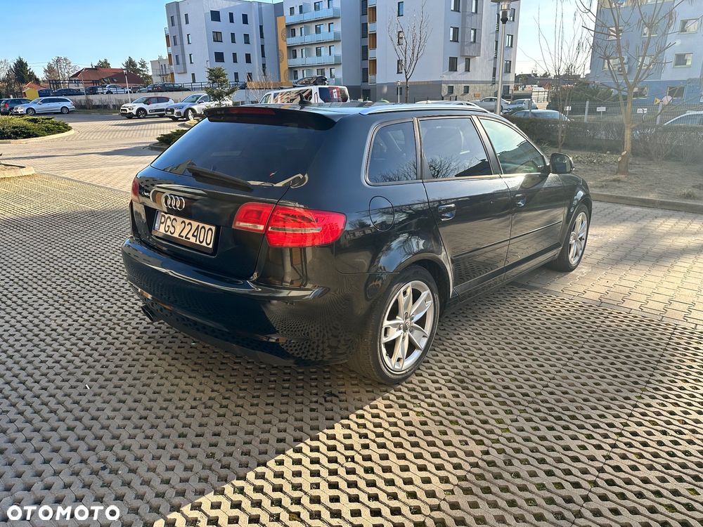 Audi A3 Sportback 2.0 TDI DPF Attraction - 5