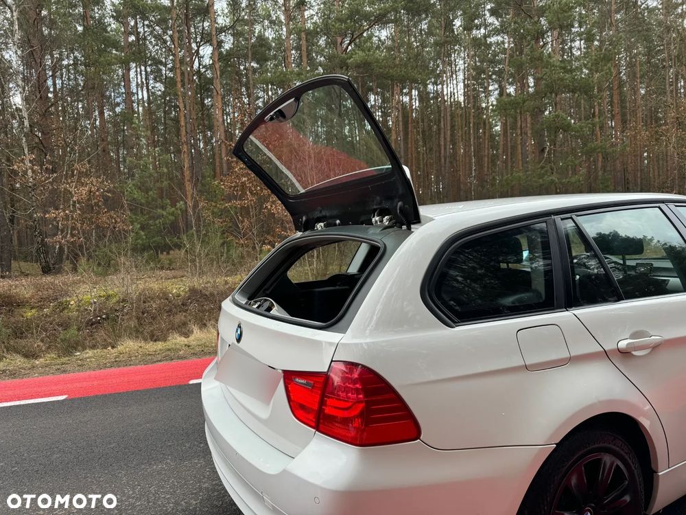 BMW Seria 3 318d DPF - 11