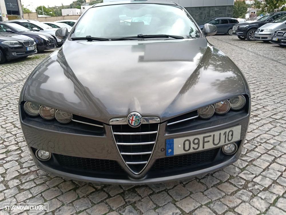 Alfa Romeo 159 Sportwagon 1.9 JTDm 16V Sportiva - 13