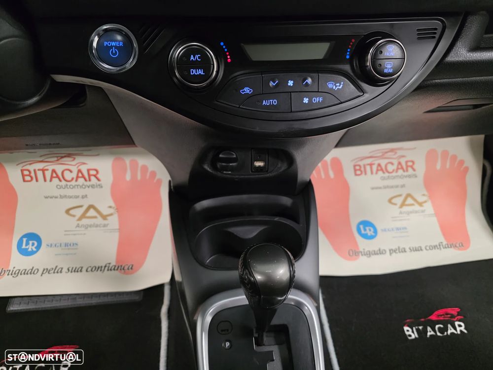 Toyota Yaris 1.5 HSD Comfort+P.Style - 61