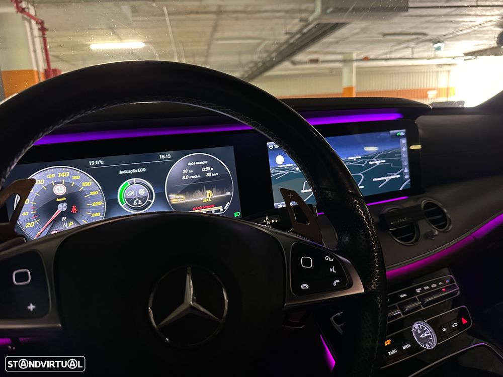 Mercedes-Benz E 220 d AMG designo - 12