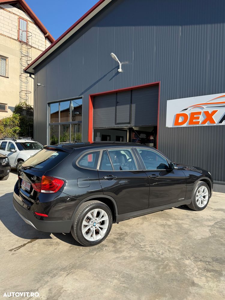 BMW X1 sDrive18d - 11