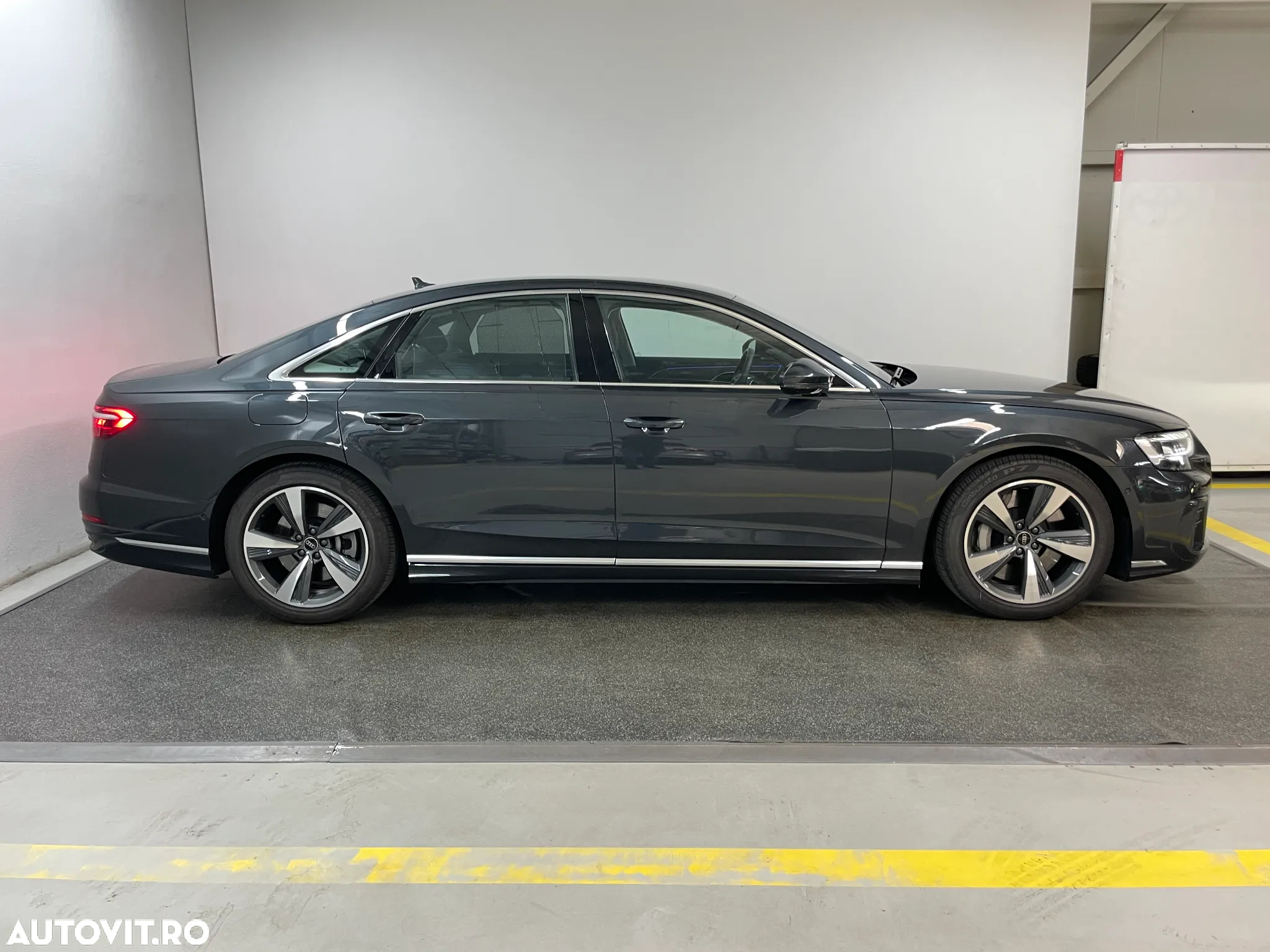 Audi A8 60 TFSI e quattro Tiptronic PHEV - 7