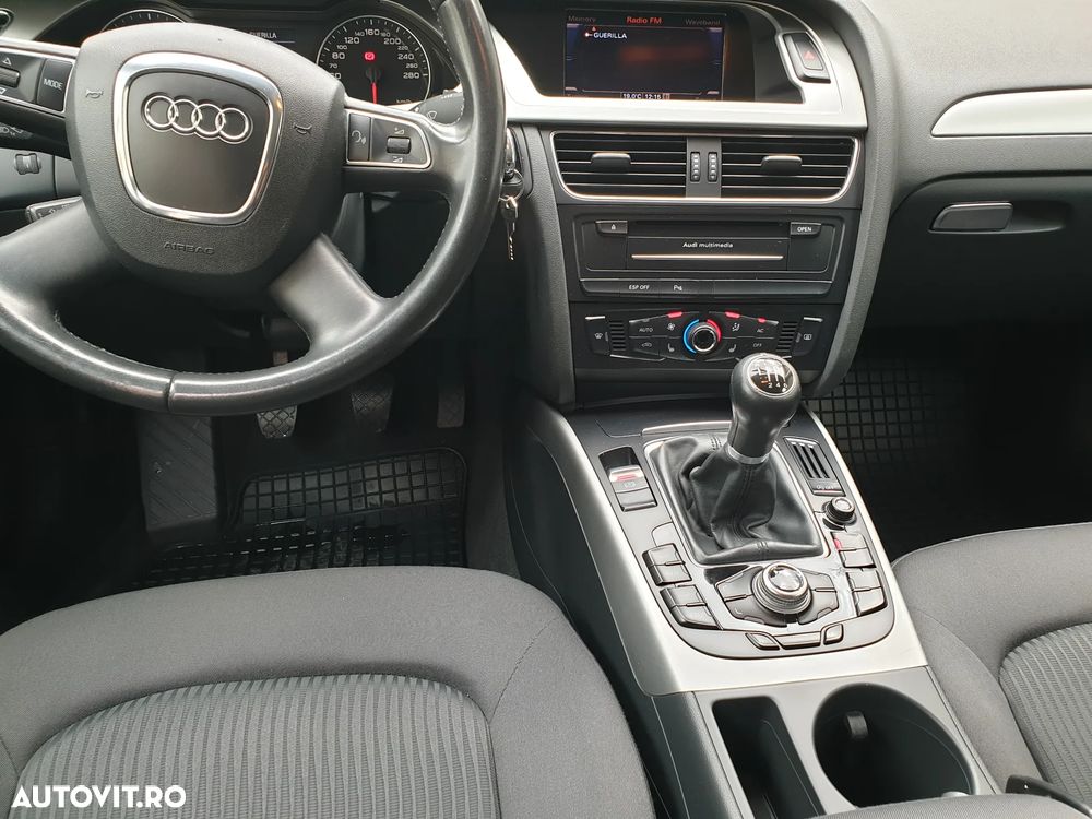 Audi A4 Limuzina 2.0 TDI B8 - 10