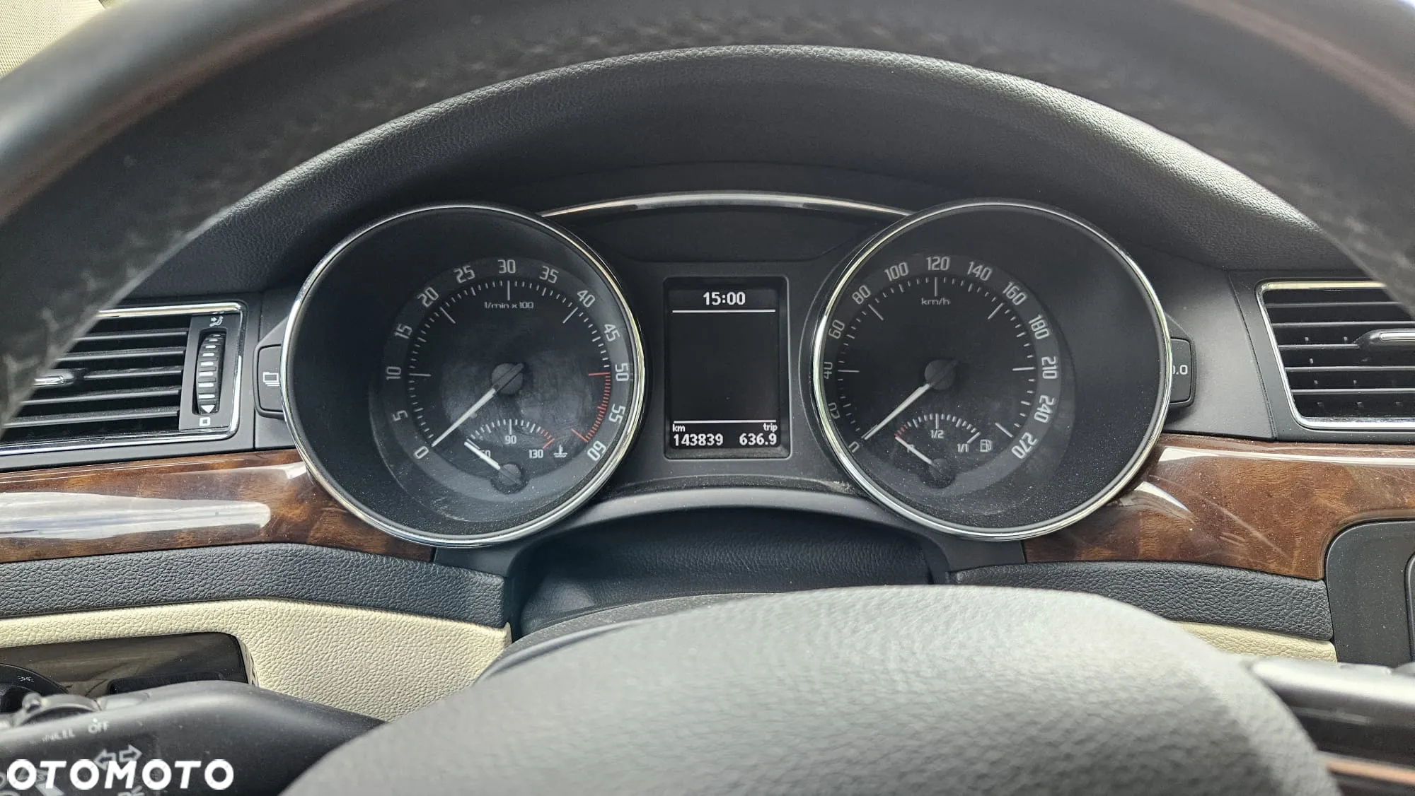 Skoda Superb 2.0 TDI Platinum - 5