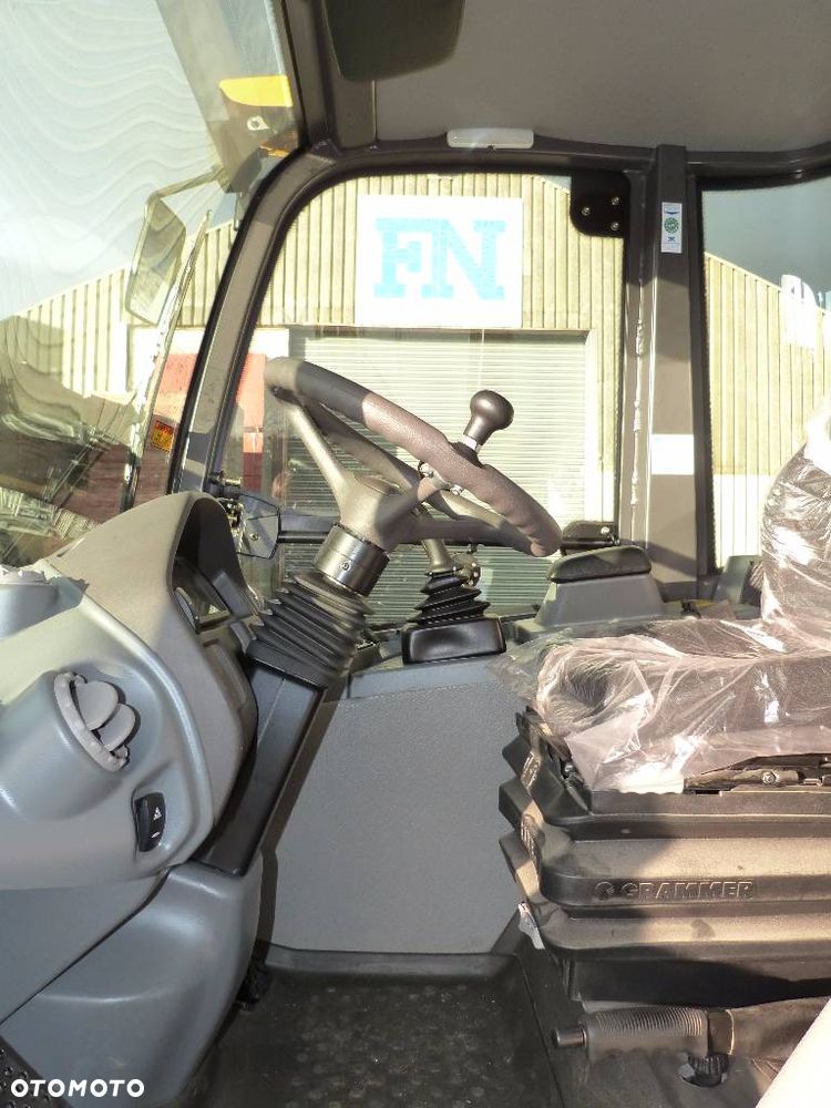 Volvo L25F ,2014 , Zaw. Widelec i lopata 1200mm 1ml - 7