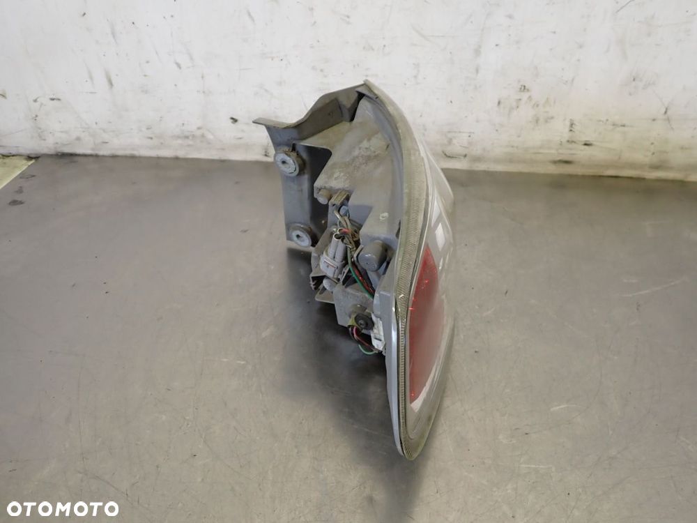 LAMPA LEWA TYLNA SUBARU IMPREZA 1.5 - 3
