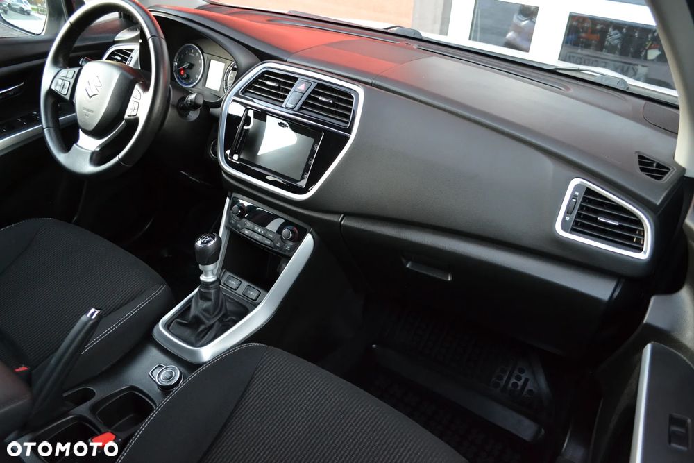 Suzuki SX4 S-Cross 1.4 Boosterjet Allgrip Comfort+ - 9