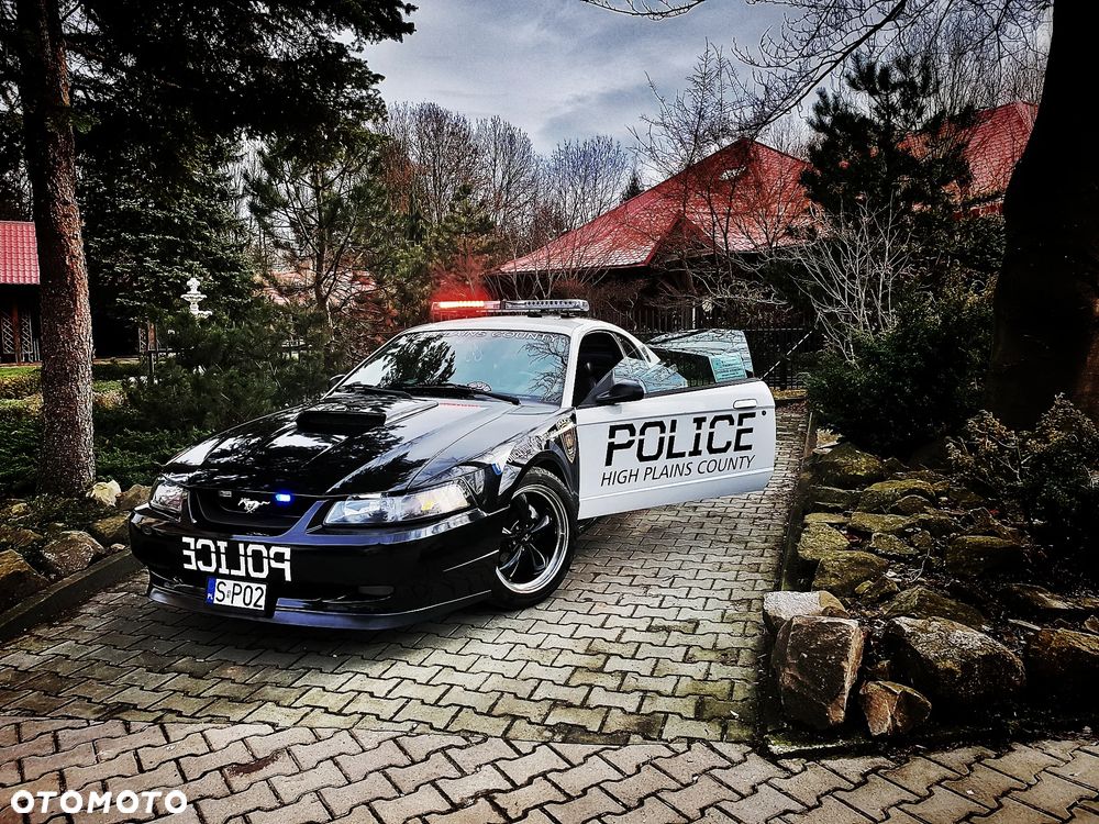 Ford Mustang 4.6 V8 GT - 12