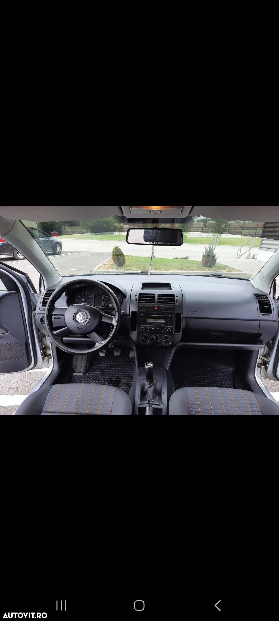 Volkswagen Polo 1.2 Attractive - 15