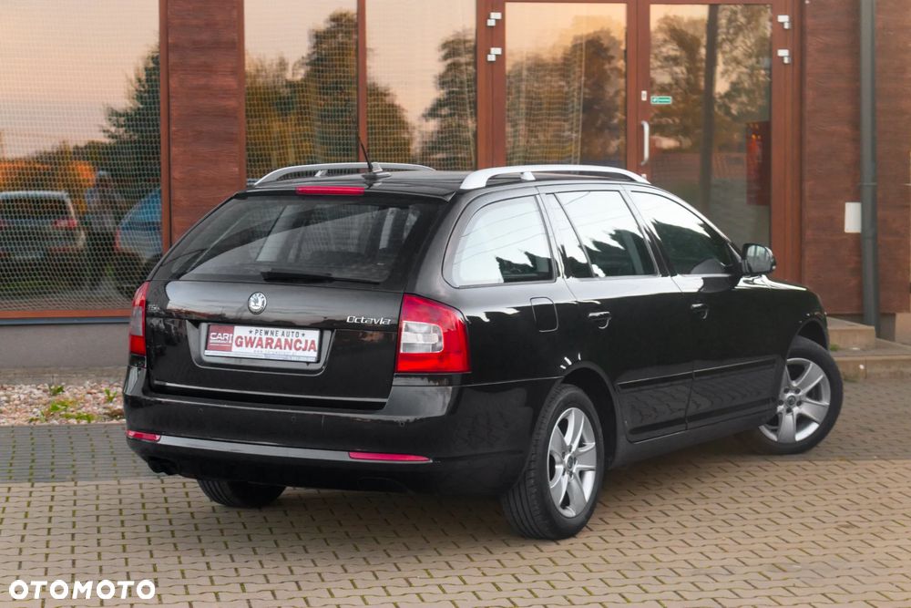 Skoda Octavia 1.4 TSI Elegance DSG - 11