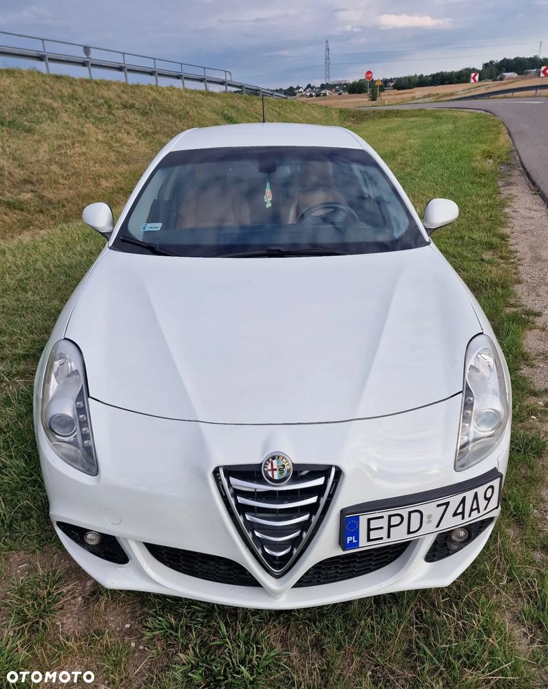 Alfa Romeo Giulietta 2.0 JTDM Distinctive - 29