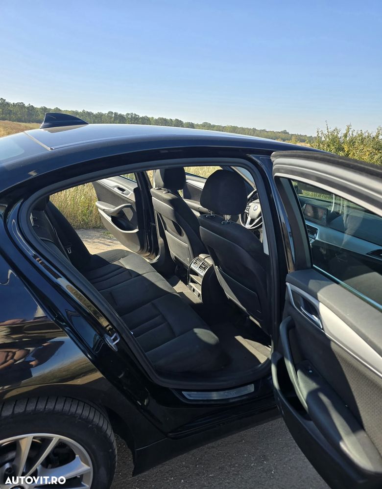 BMW 5 Series 2017 photo 5