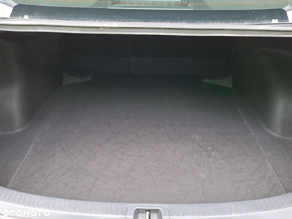 Toyota Corolla 1.5 Comfort - 15