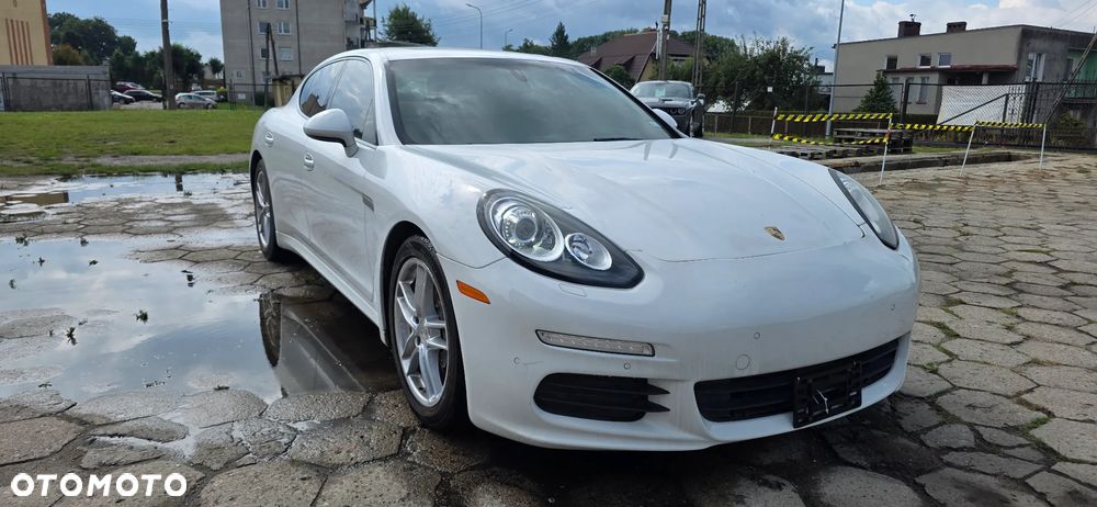 Porsche Panamera PDK - 1