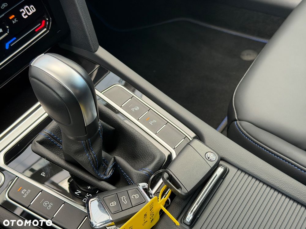 Volkswagen Arteon 2.0 TSI 4Motion R DSG - 41