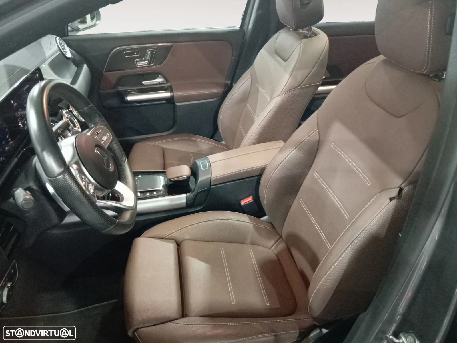 Mercedes-Benz GLA 250 e AMG Line - 10