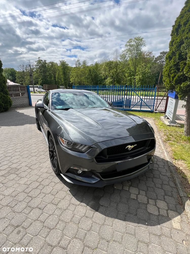Ford Mustang 5.0 V8 GT - 24