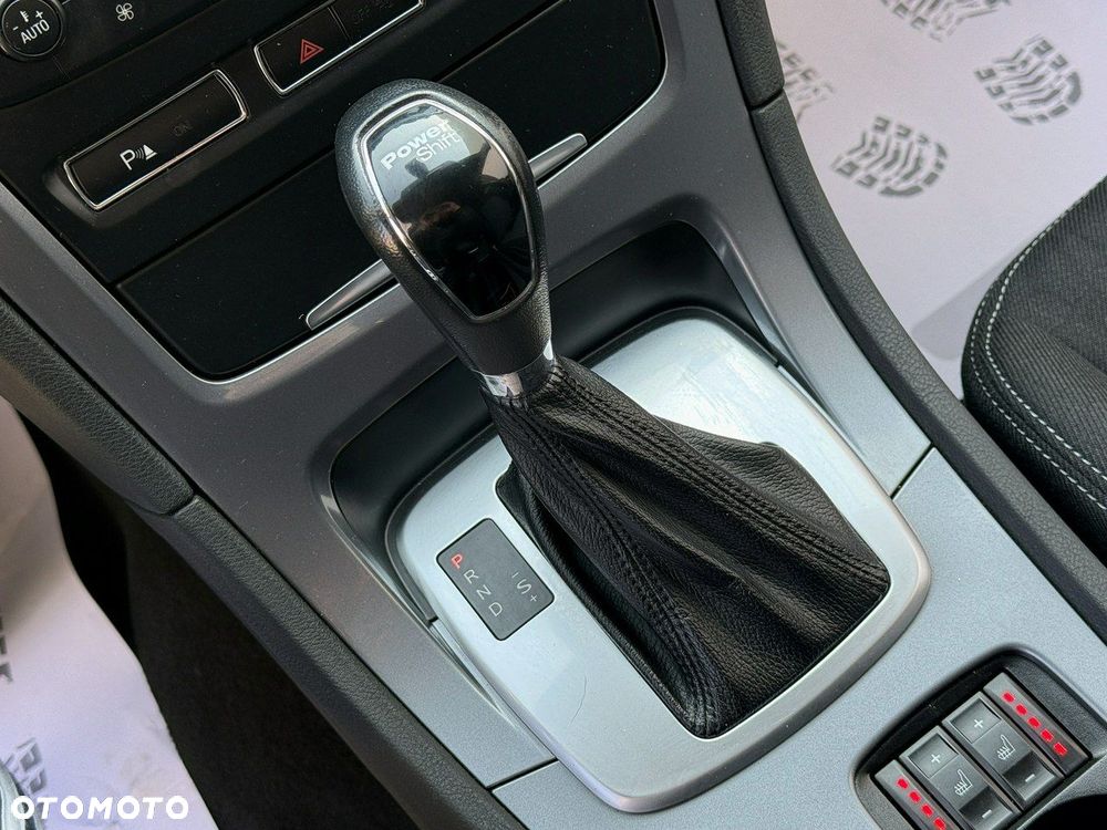 Ford Mondeo 2.0 TDCi Titanium - 12