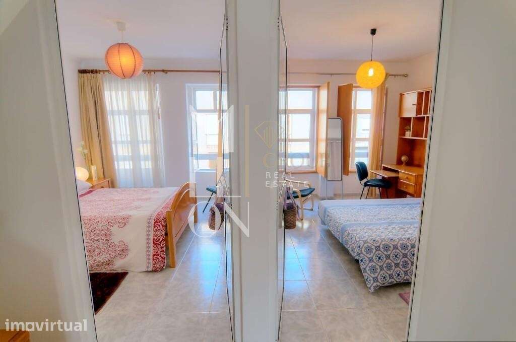 Prédio com espaço comercial + 3 pisos habitacionais | Avenida Fernão M - Grande imagem: 3/4