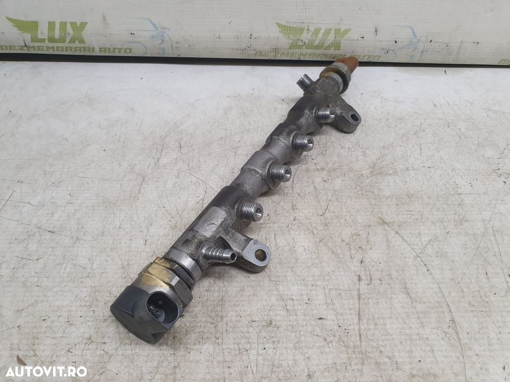 Rampa injectoare 2.0 tdi CFH CFF CFG 03l089m r03l125c Volkswagen VW B - 2