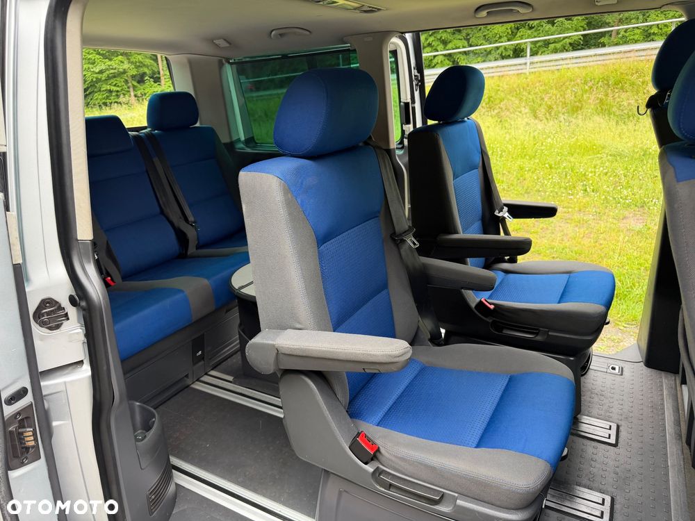 Volkswagen California - 13