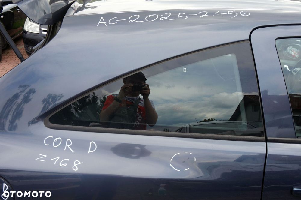 SZYBA KAROSERYJNA TYLNA PRAWA BOCZNA CORSA D IV 3D HB 13188509 OPEL 2006-2011 - 2