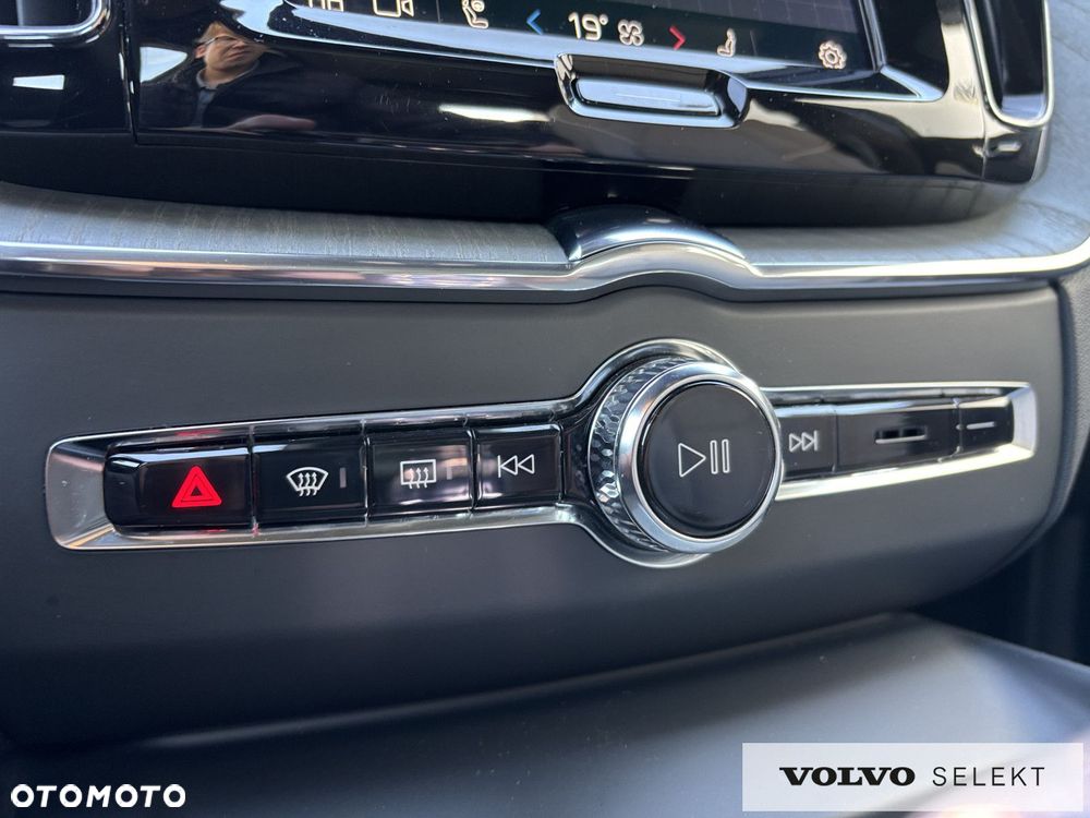 Volvo XC 60 - 23