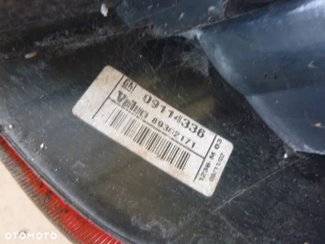 LAMPA LEWY TYŁ PRAWY TYŁ OPEL CORSA C KPL - 16