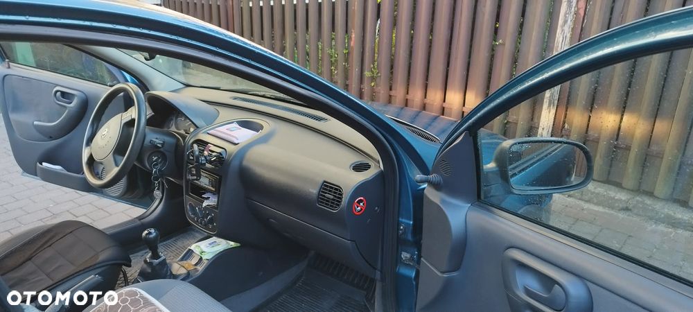 Opel Corsa 1.0 12V Base / Start - 13