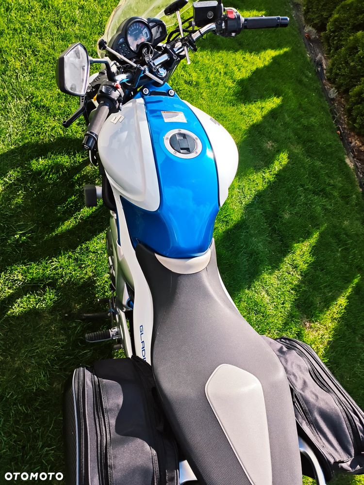 Suzuki Gladius - 7