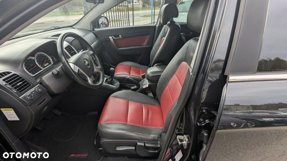 Chevrolet Captiva - 13