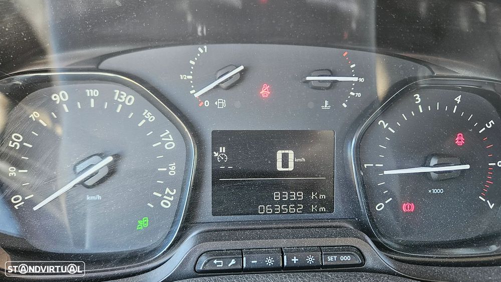 Peugeot Traveller 1.5 BlueHDi L2H1 Active Standard - 21