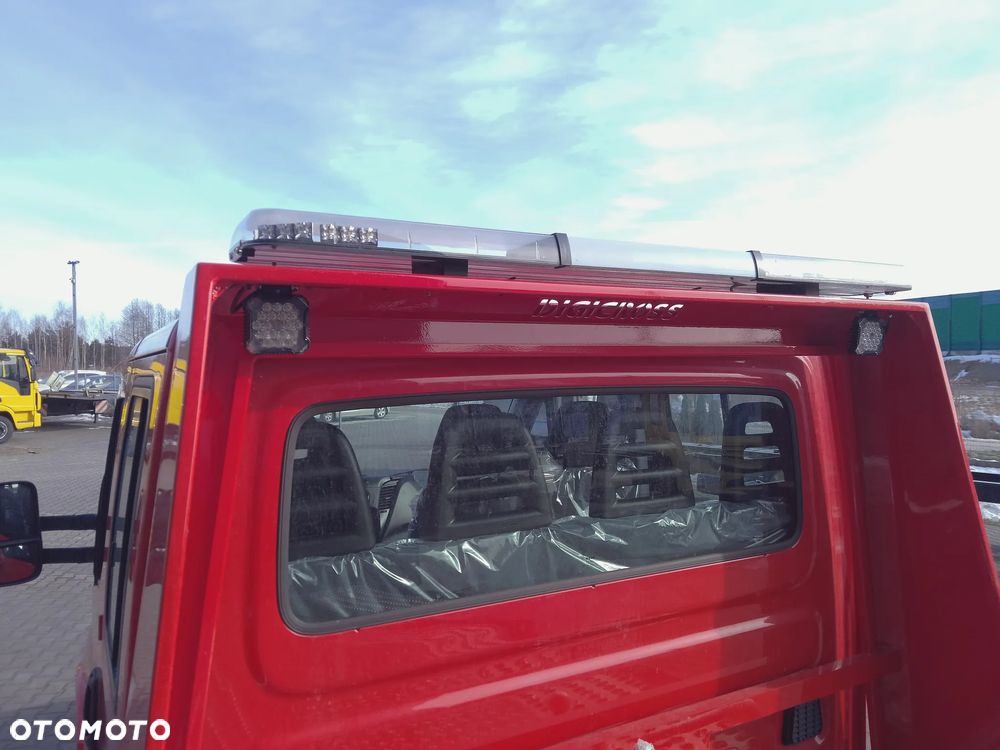 Iveco 35S16D DiGiCROSS - 8