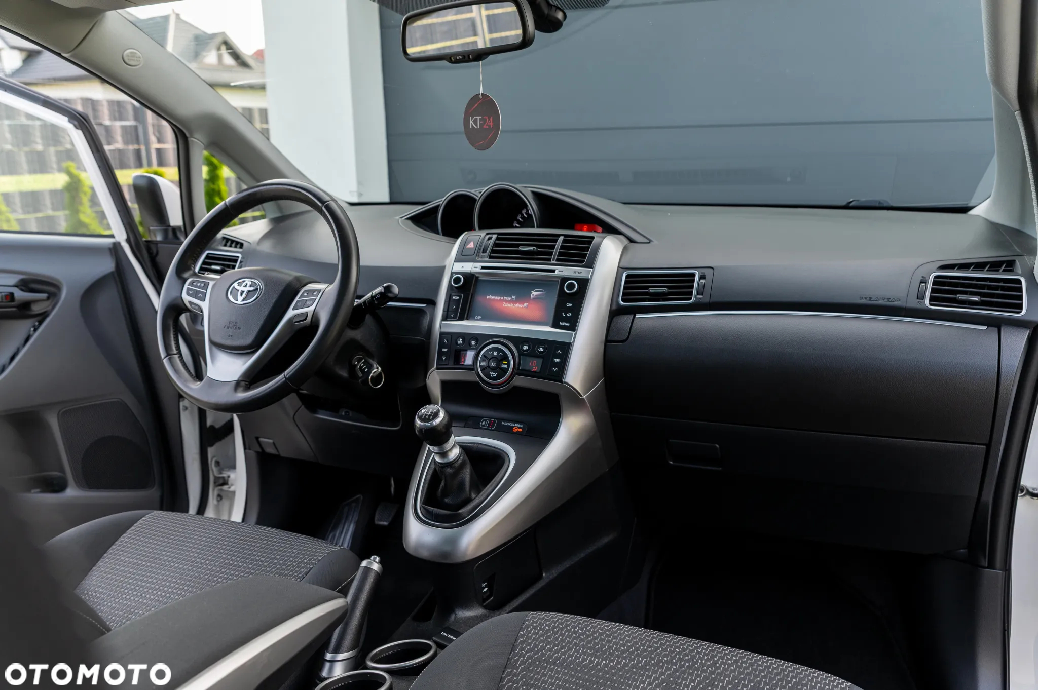 Toyota Verso 1.6 D-4D 5-Sitzer Start/Stop Executive - 25