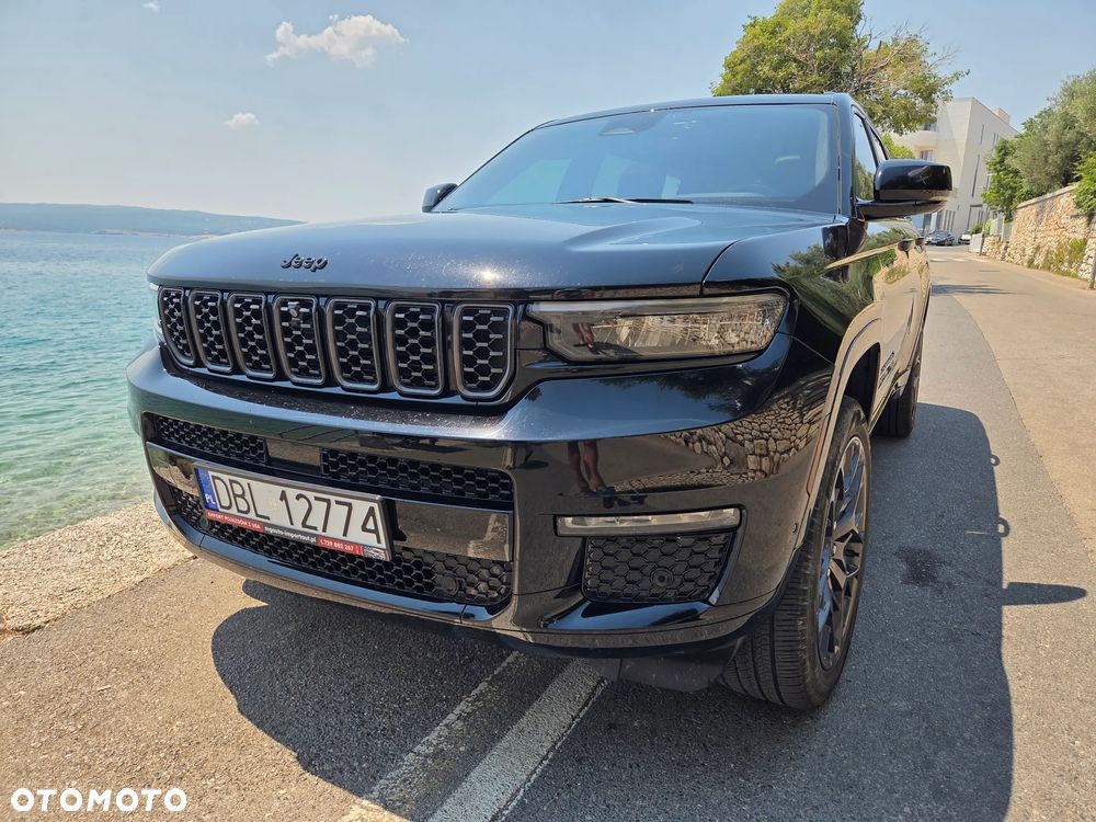 Jeep Grand Cherokee - 8